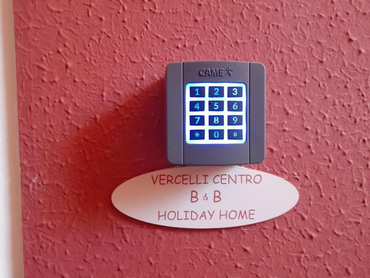 Vercelli Centro Extérieur photo